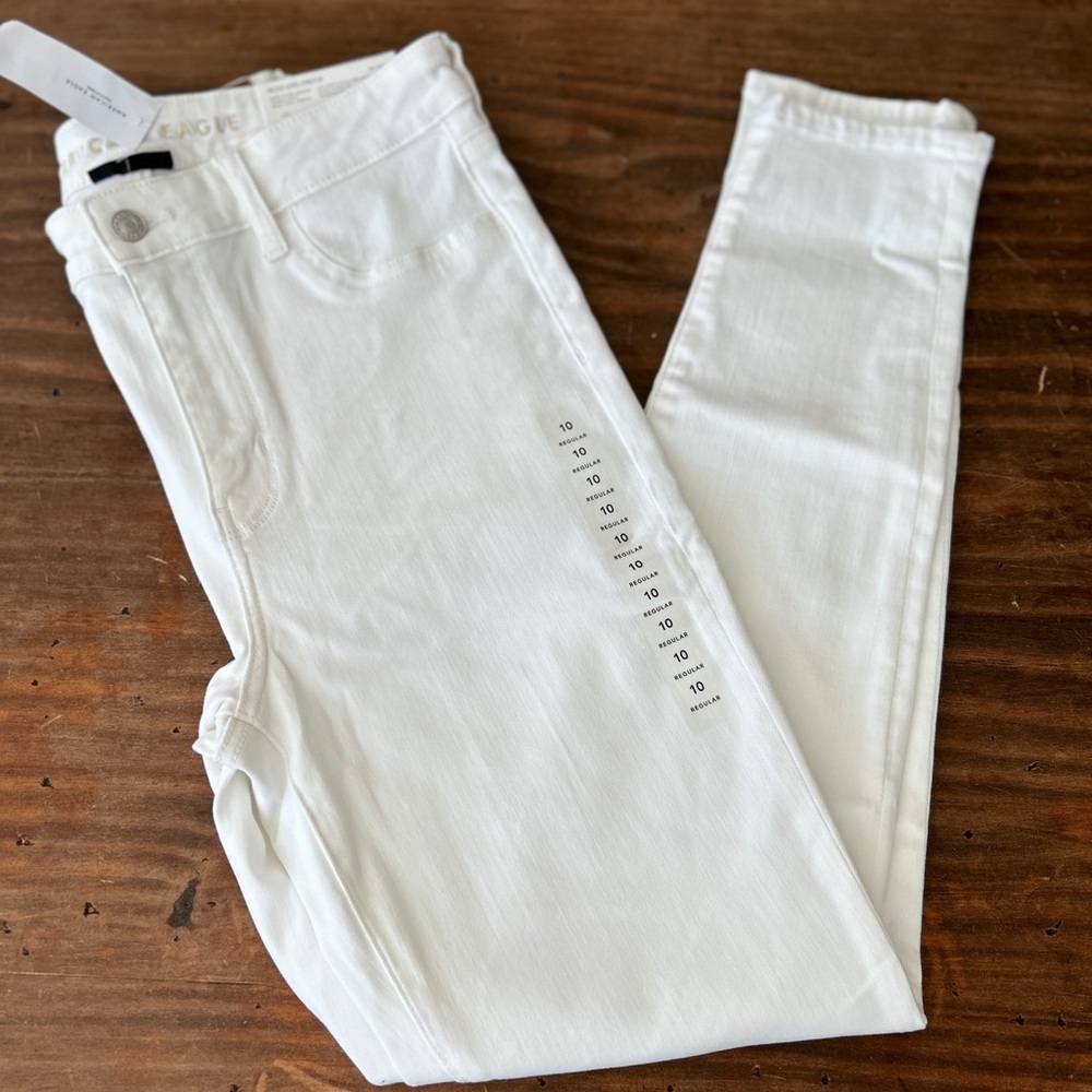 BRAND NEW Super Hi Rise American Eagle jegging
